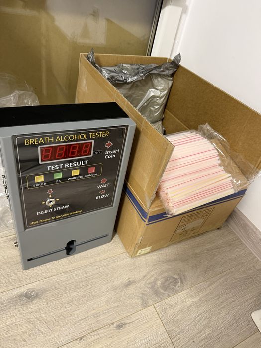 Vand Alcooltest nou cu stativ pentru evenimente