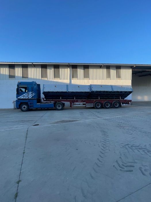 Cardi semiremorca cu obloane rabatabile pentru tractor - bena cereale