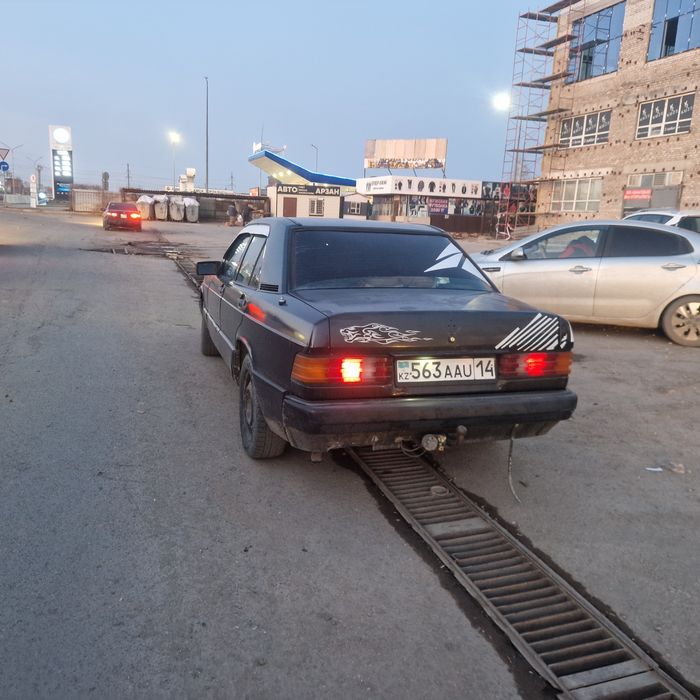 Мерседес бес 190