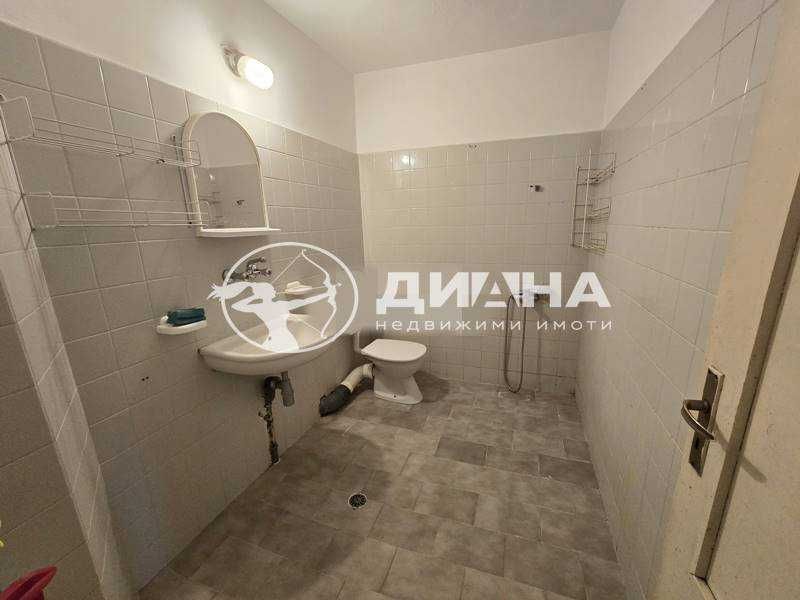 Продава се Тристаен апартамент в Пловдив, Център - 105 кв.м за 2191 €/кв.м - Снимка #4