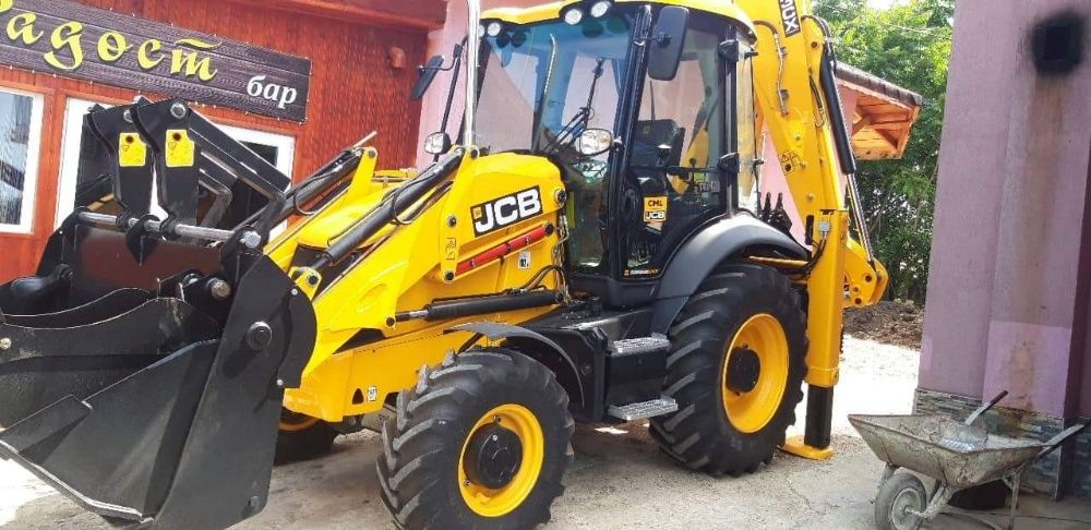 Услуги с Комбиниран Багер - Самосвал и Бобкат