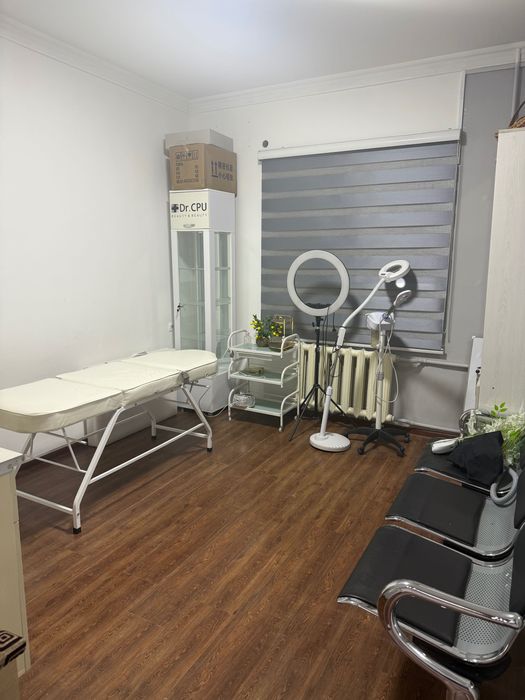 Сдаётся в аренду вдоль дороги Сергели-6 ор: Мерос рест 25-квм +12-квм