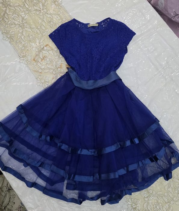 Синее вечернее платье