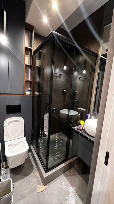 Душ кабины и лофт перегородки