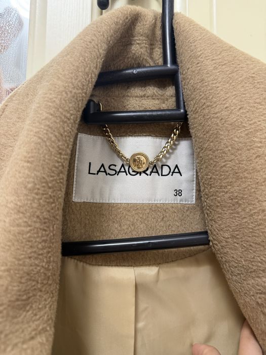 Женское пальто LASAGRADA размер- 38