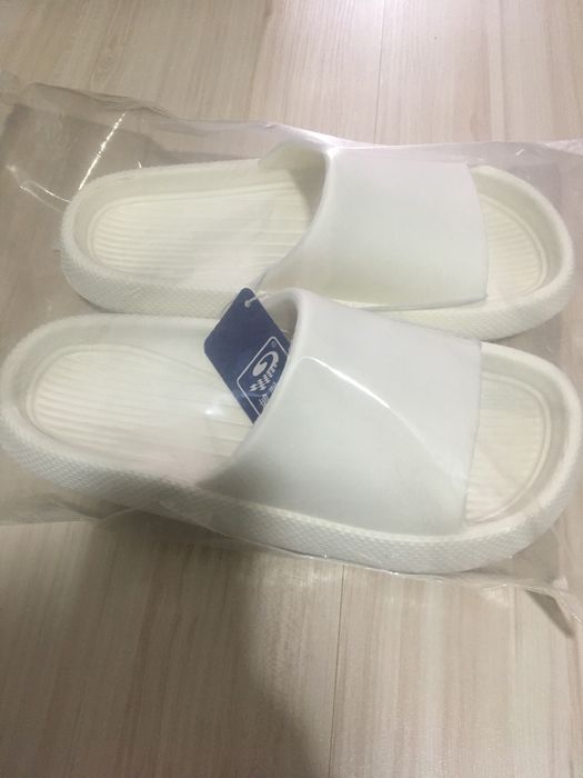 Продается тапочки