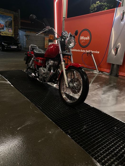 De vânzare Honda rebel 125 cc  în stare perfectă de funcționare 1600 Euro
