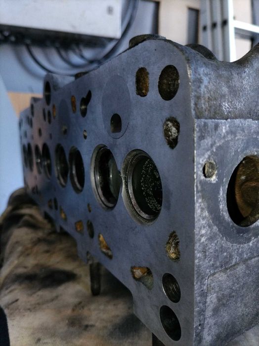 Глава VW Golf, Passat, Transporter 1.6JR TD