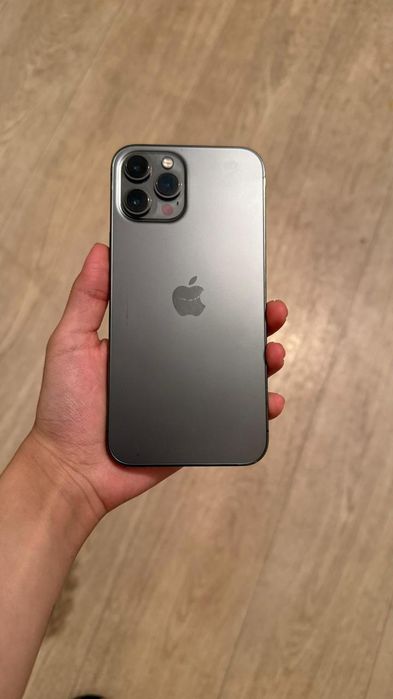 Айфон 12 про Макс