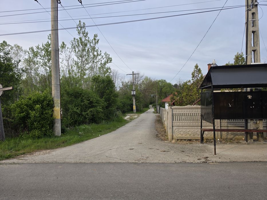 Teren intravilan în Târgu Carbunesti,  sat Pojogeni