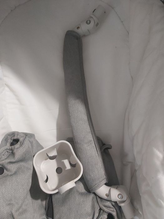 Продам коляску  2 в 1 НОВАЯ