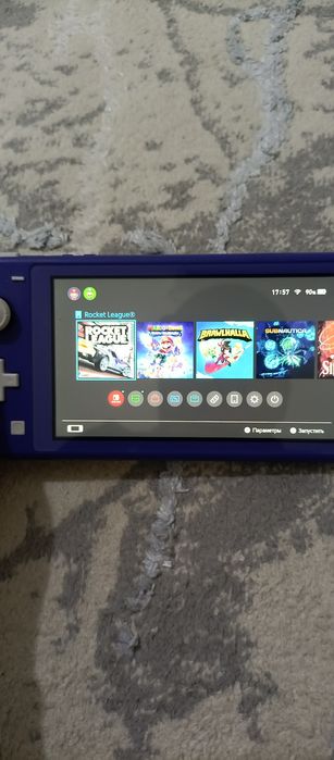 Nintendo switch lite blue