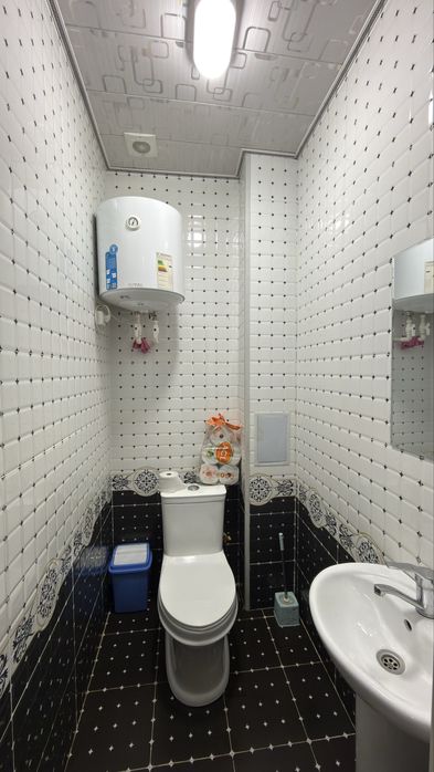 Уй сотилади. Новастройка.