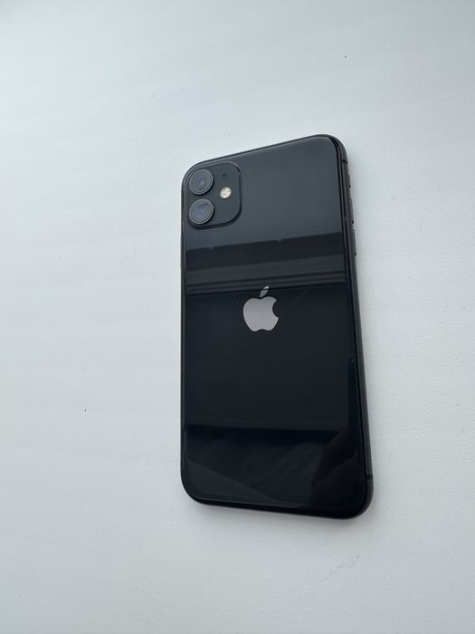 Продам IPhone 11