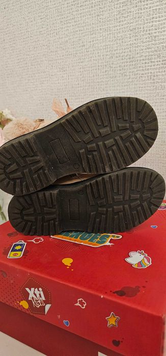 Детски боти за момиче