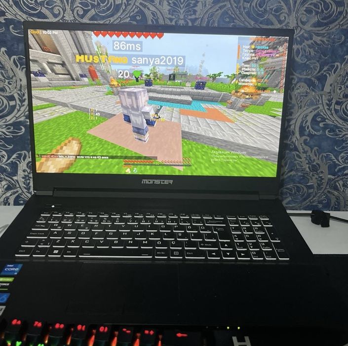 Продам игровой ноутбук Monster