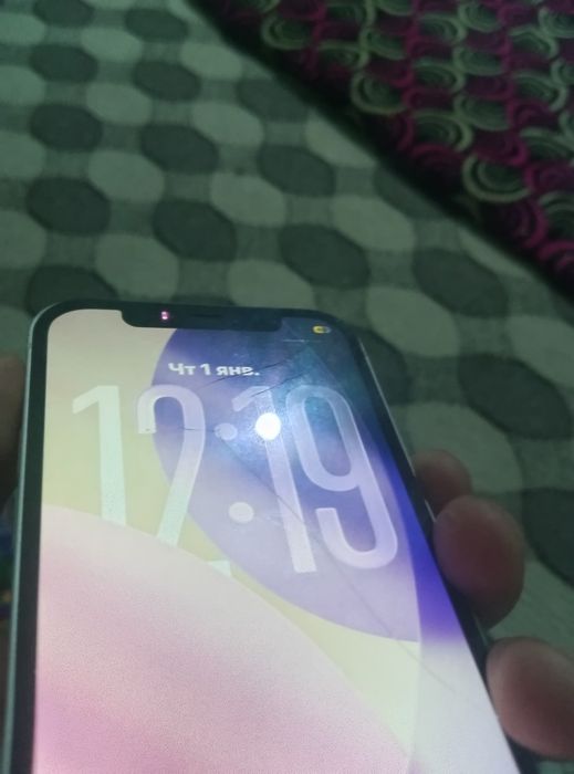 Iphone 12  arzonga