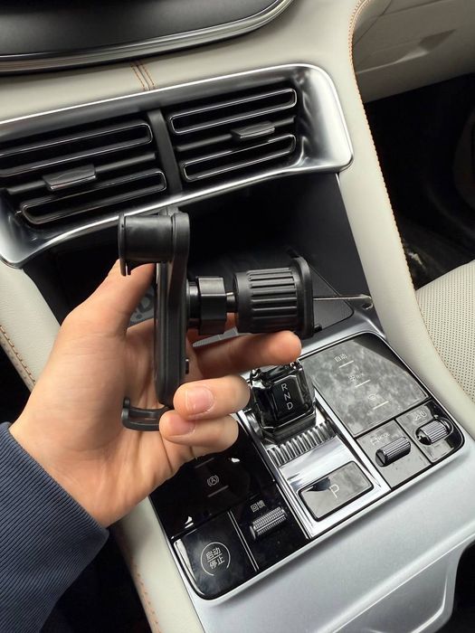 Avtomobil uchun telefon ushlagichi (EISDDO) – ventilyatsiyaga o‘rnatil