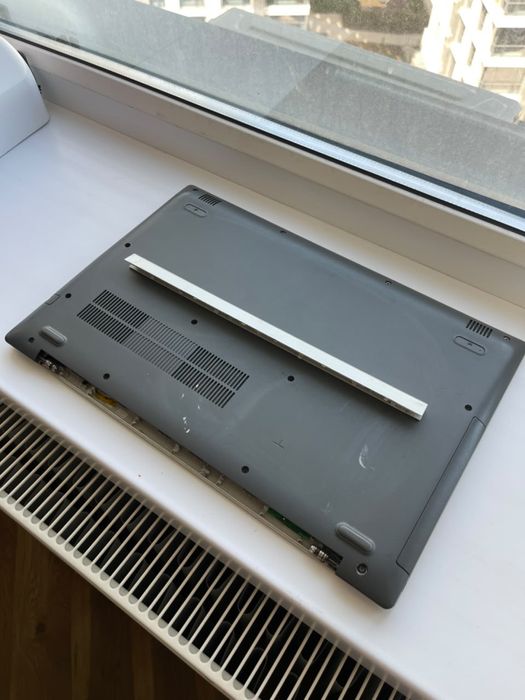 Ноутбуки Aser и Lenovo