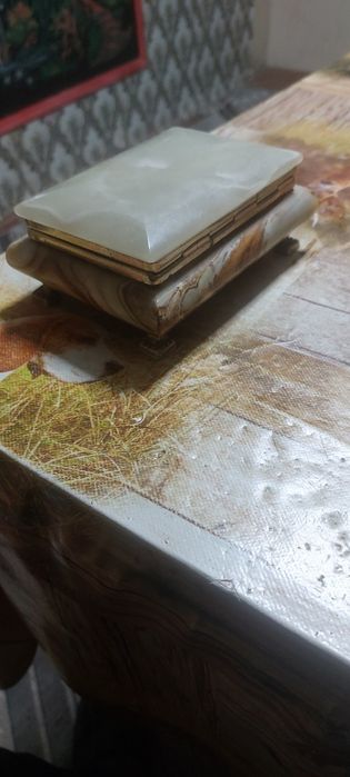 Две бижутерски кутии от оникс!