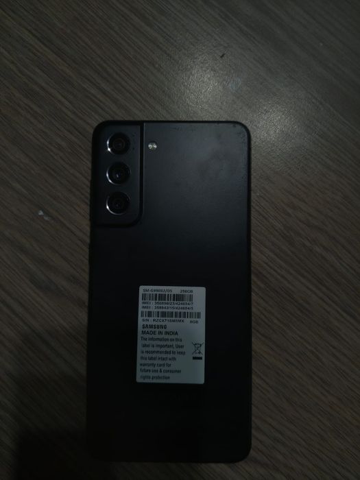 Продам Samsung galaxy s21 FE 256гб