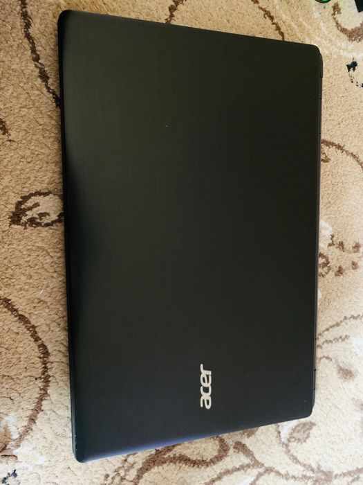 Ноутбук в хорошем состоянии. Со всеми программами