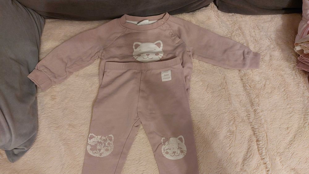 Lot haine fete iarna marime 80-86