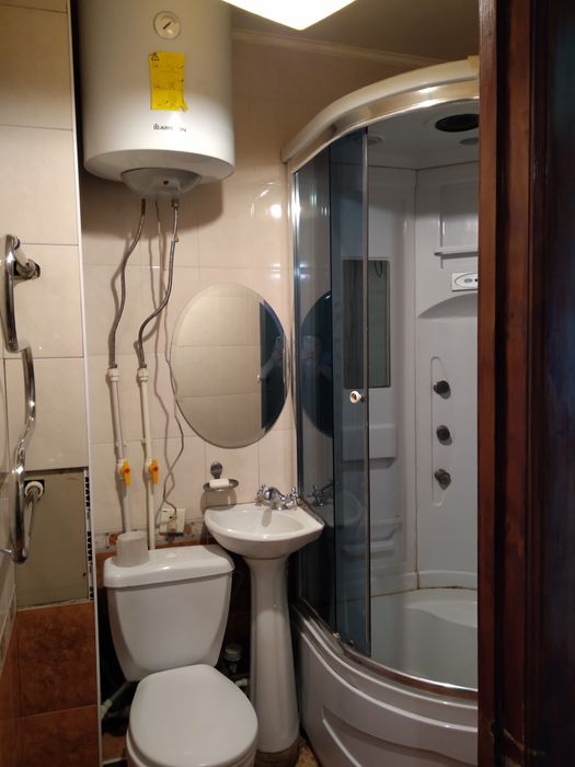 Уютная трёшка посуточно