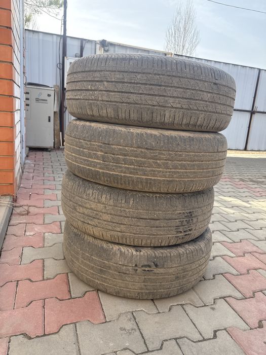 Автошины 225/ 60 R18