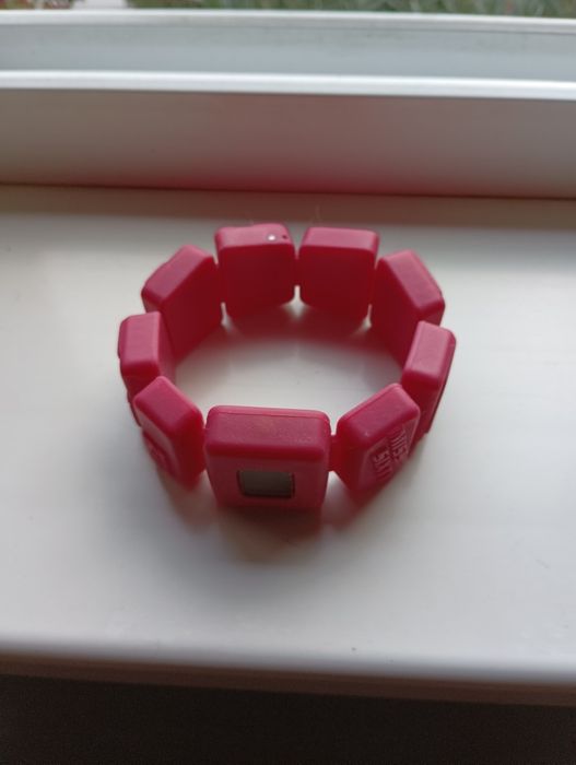 Всяко по 20 лв Miss sixty обеци и часовник Esprit