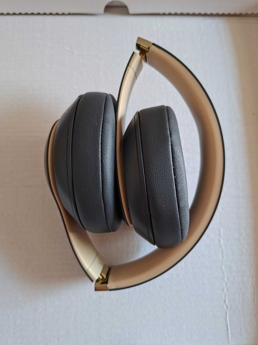 Casti audio wireless
