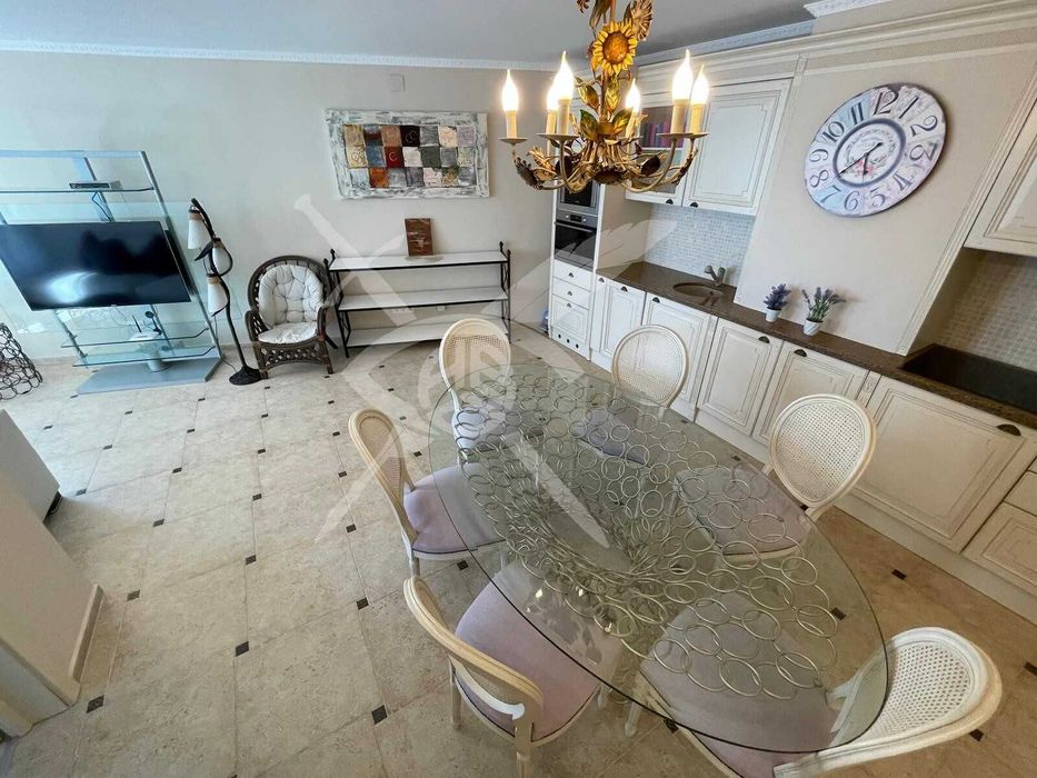 Двустаен Свети влас