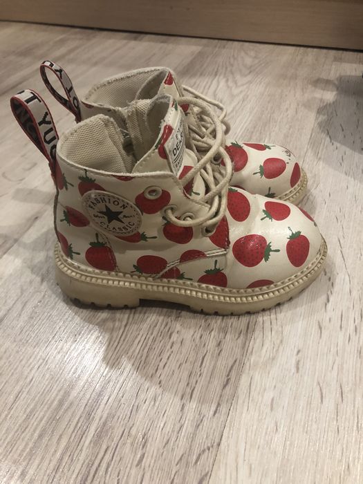 Детские ботинки для девочки