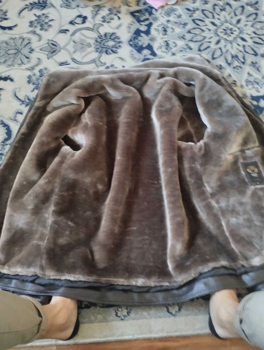 Куртка новый кожжынный