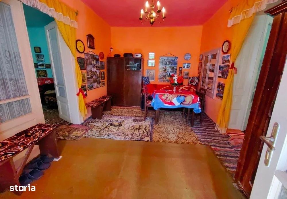 Vand casa 3 camere in Chesint ID: 41260