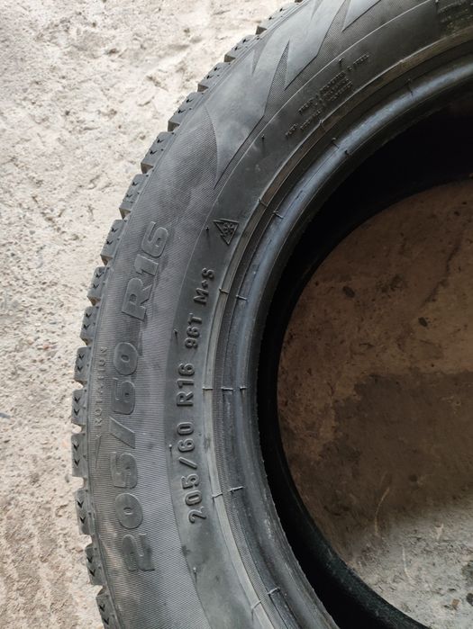 Продам зимнюю резину