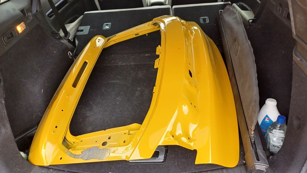 Peugeot 208 Капак на багажник / Врата багажник