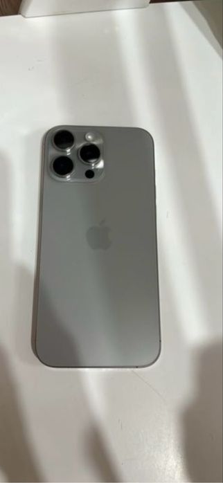 продам айфон 16 про макс