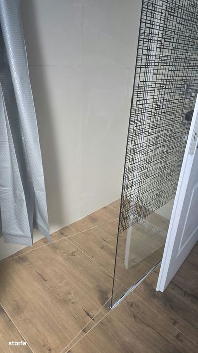 Chirie apartament 3 camere, zona Piața de Vechituri