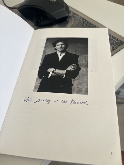 Книга Steve Jobs