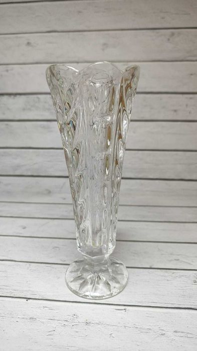 Графины, разная посуда