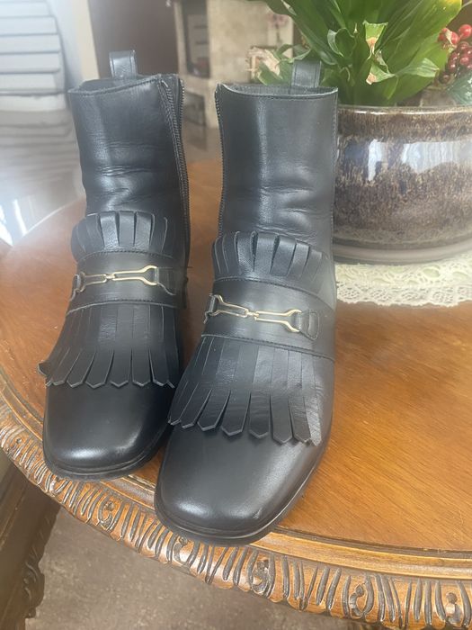 Ghete piele KMB spania