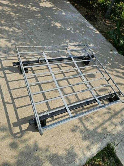 Portbagaj auto prindere pe plafon
