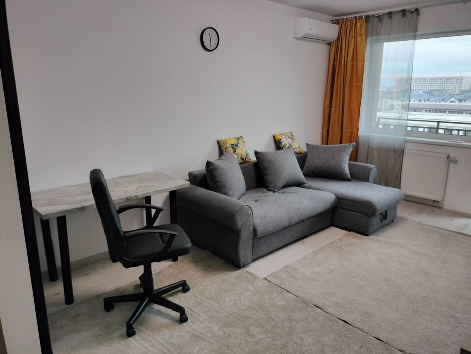 Închiriez apartament 3 camere Avantgarden 3