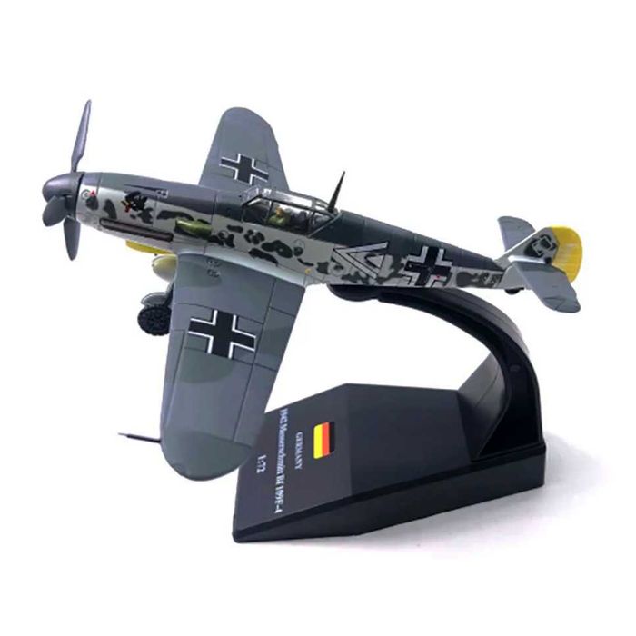 Macheta Avion metalic Messerschmitt BF-109F-4 scara 1:72