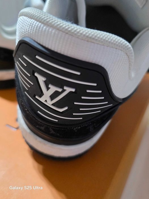 Обувки Louis Vuitton 44/45 много запазени