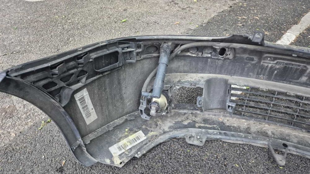 Bara fata si grila VW Golf 5 completa originala