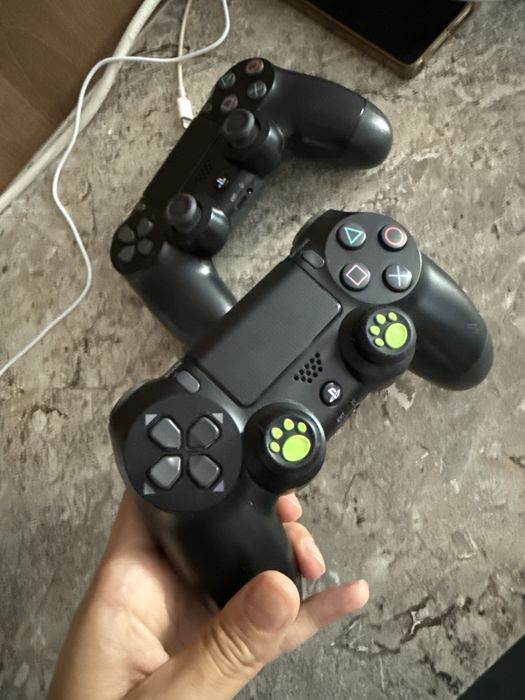 2 Джостика PlayStation 4/ 4pro/ 4 slim