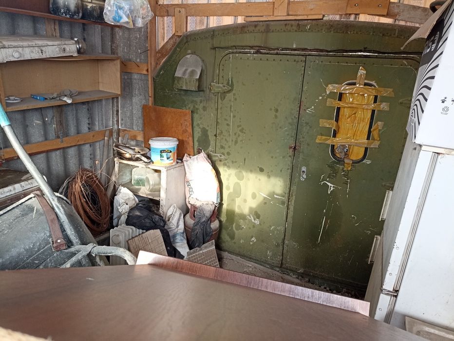 Продаю вагончик кунг утеплением