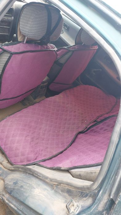 Продам машину ниссан